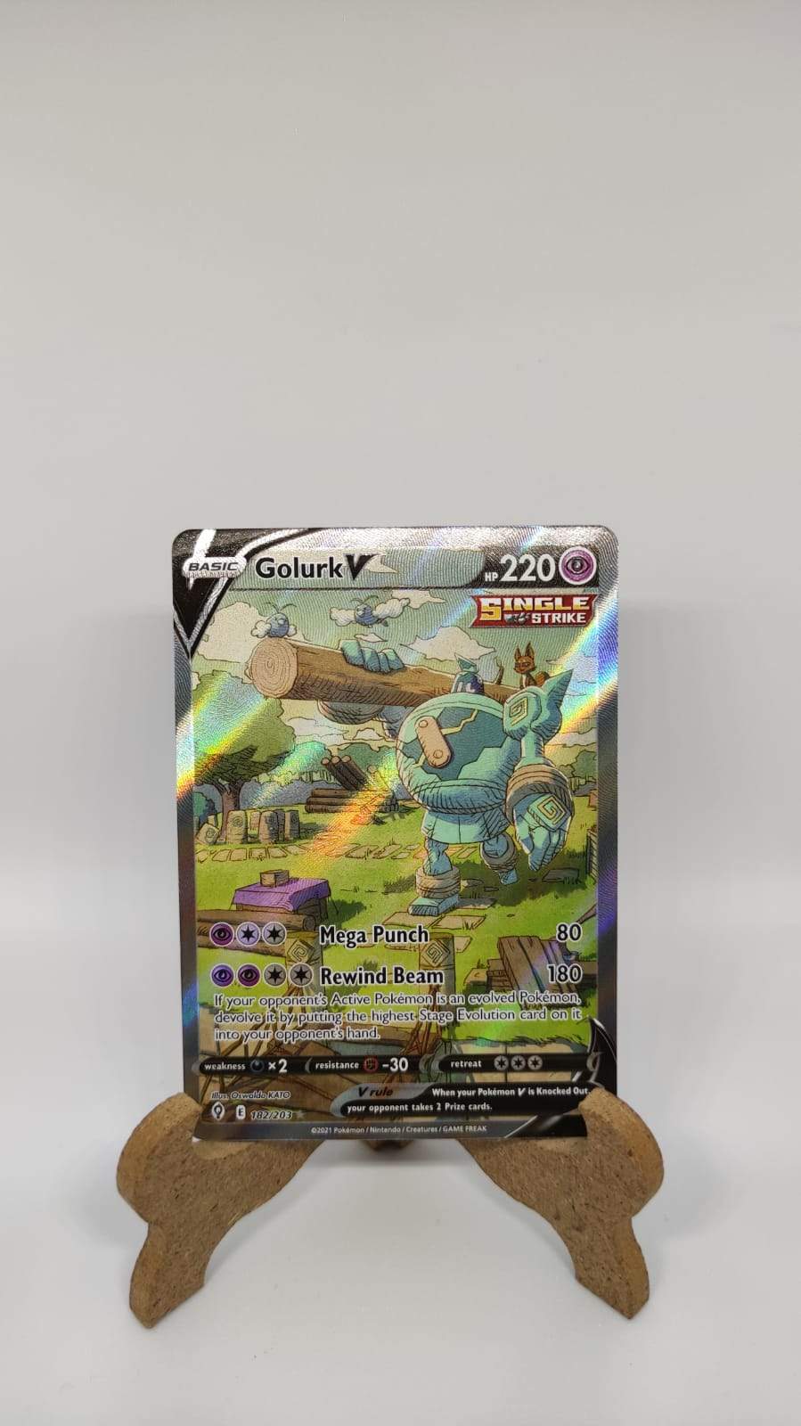 Golurk V (Alternate Full Art) - El calabozo coleccionables